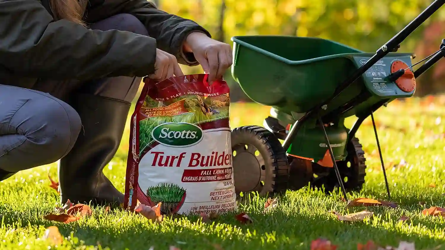 Fall lawn fertilization